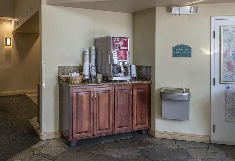 호텔 Truckee Donner Lodge