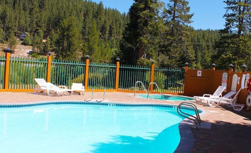 호텔 Truckee Donner Lodge