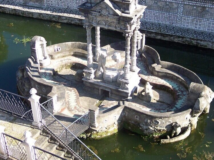 فندق Villa De Betanzos