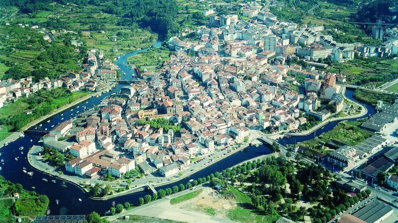 فندق Villa De Betanzos