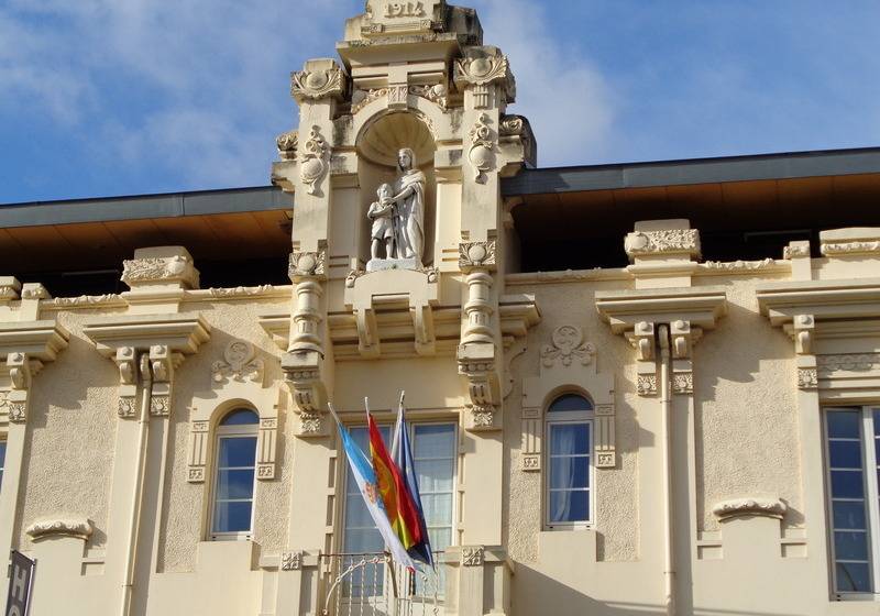 فندق Villa De Betanzos