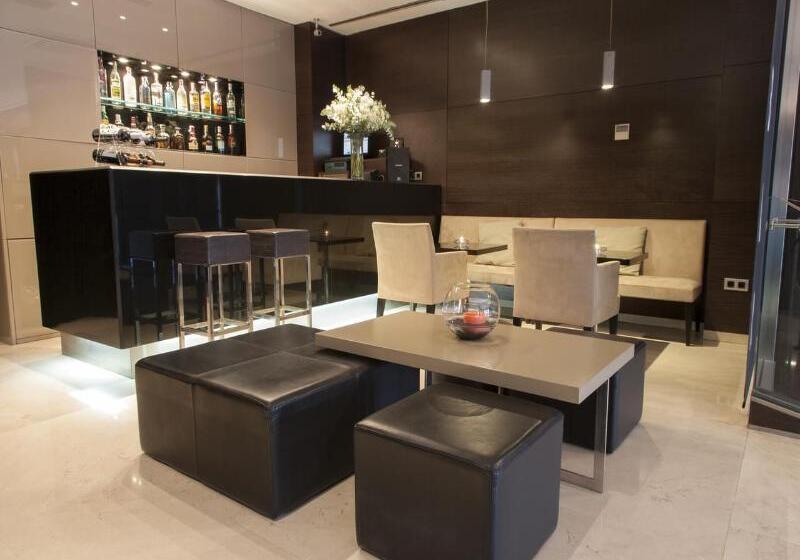 فندق Zenit Valencia