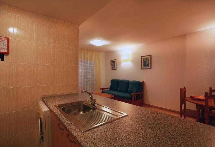 Los Juncos De Pineda Park