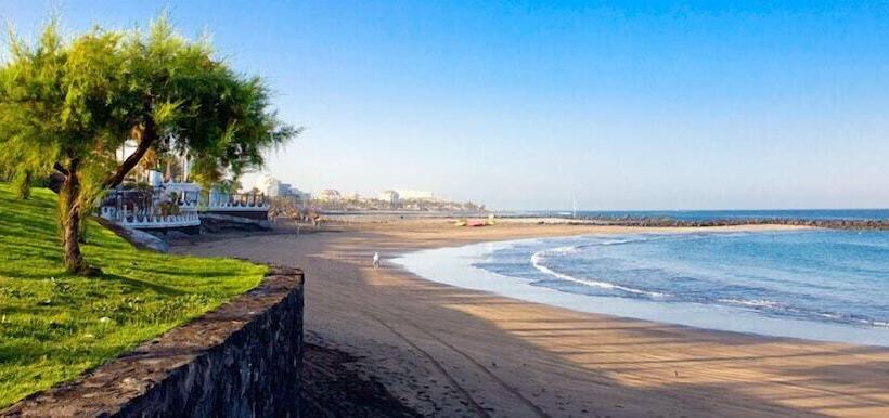 Playaflor Chill Out Resort, A 50 Mtrs De La Playa