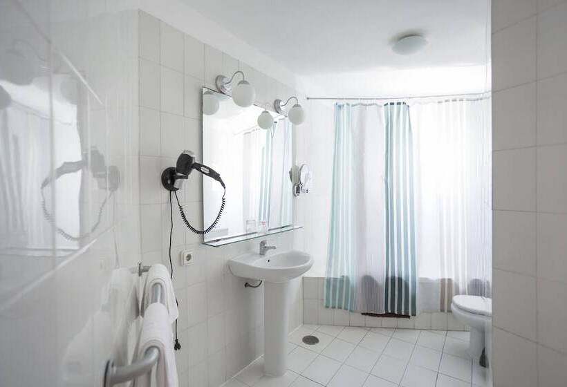 Playaflor Chill Out Resort, A 50 Mtrs De La Playa