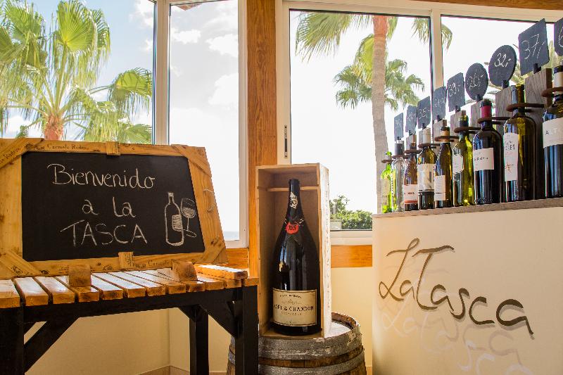 منتجع Robinson Esquinzo Playa - All Inclusive