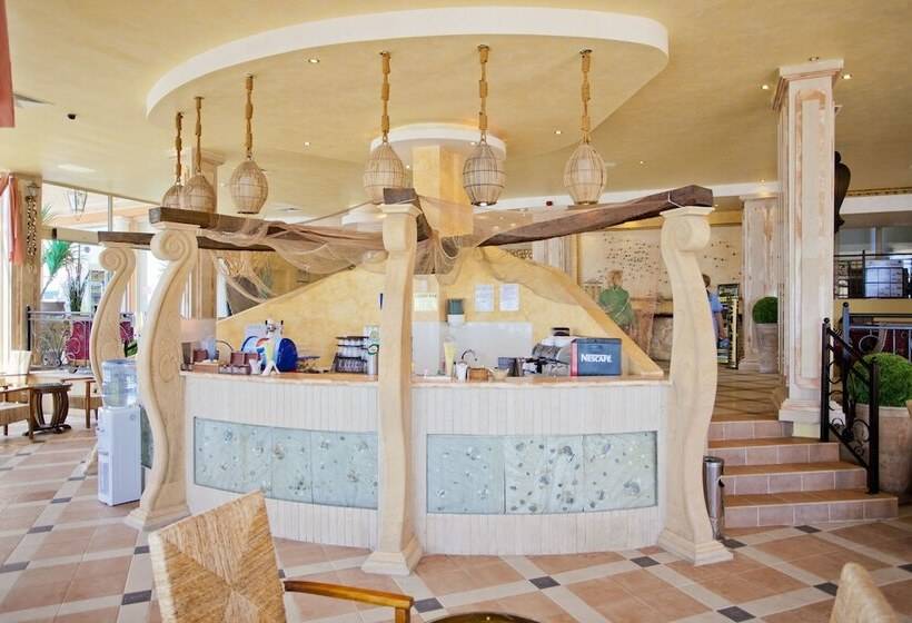 Royal Bay Hotel – All Inclusive