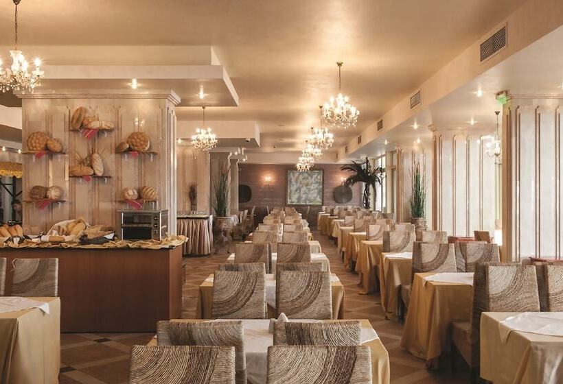 Royal Bay Hotel – All Inclusive