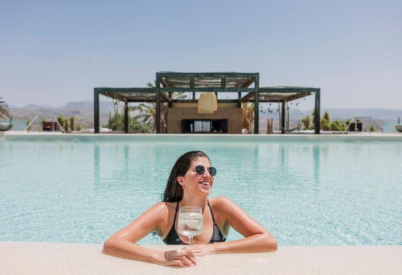 Salobre Hotel Resort & Serenity