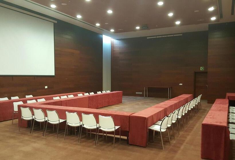 Salobre Hotel Resort & Serenity