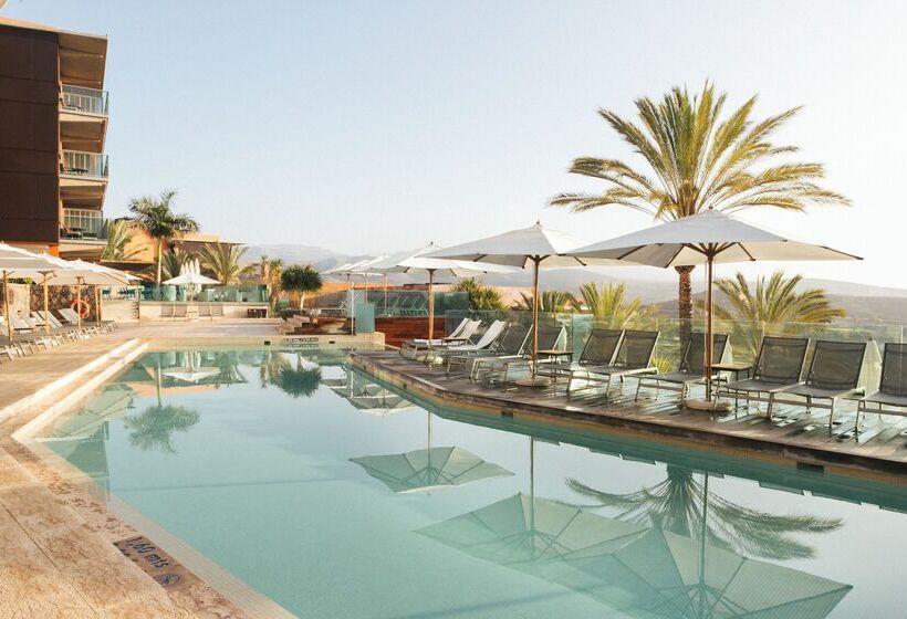 Salobre Hotel Resort & Serenity