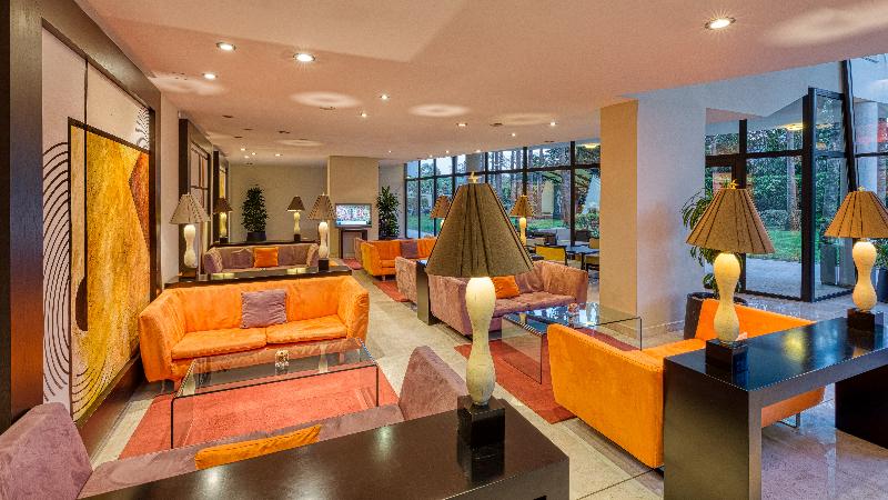 Отель Senator Banús