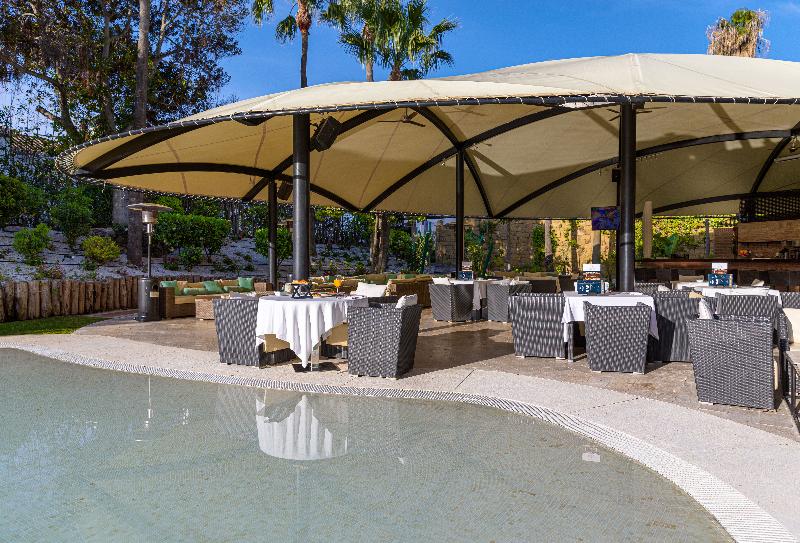 Отель Senator Banús