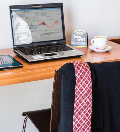 בית מלון כפרי Ag Express Elche