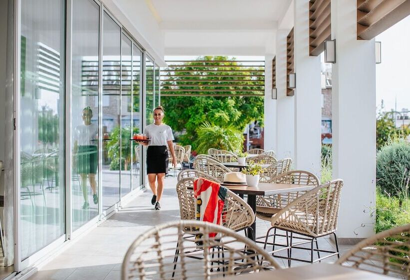 Sofianna Resort & Spa