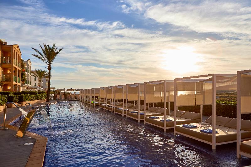 Zafiro Park Cala Mesquida