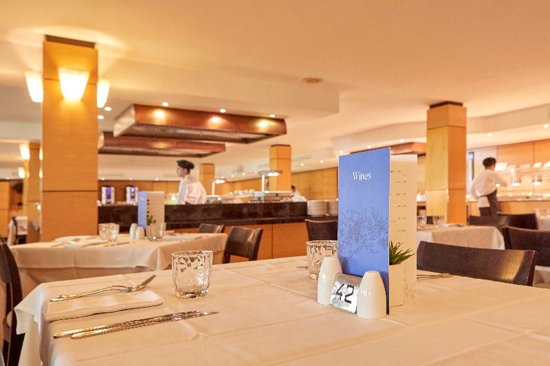 Zafiro Park Cala Mesquida