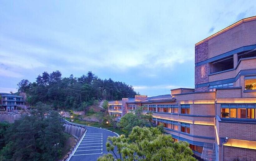 בית מלון כפרי Bright Qiandaolake Resort