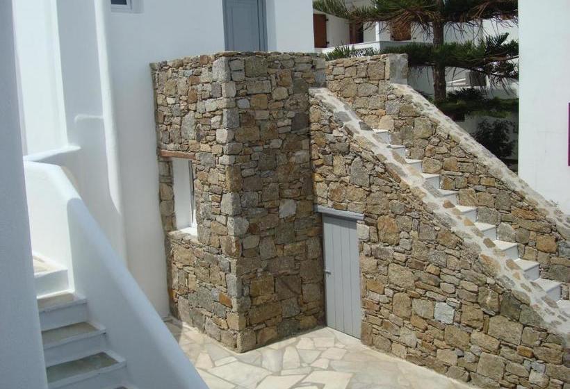 Elena Studios & Suites