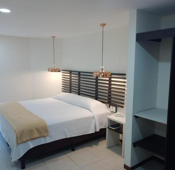 Angeles Suites & Hotel