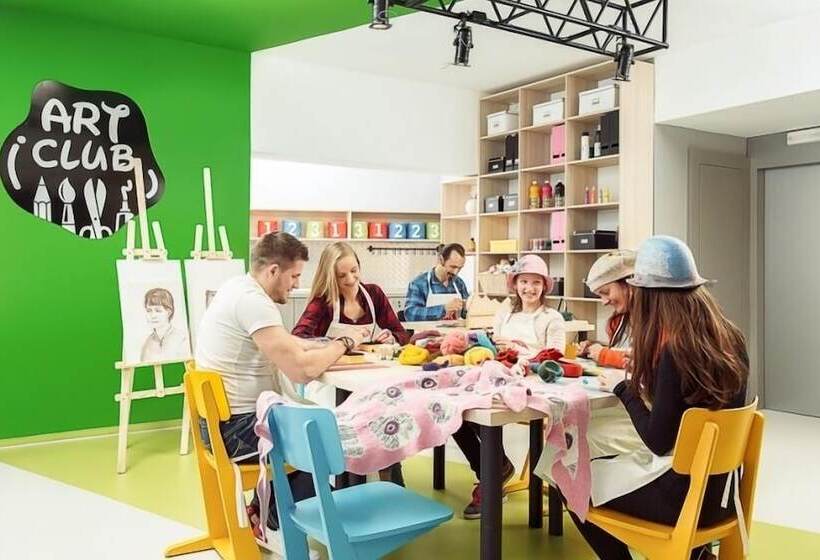 Atrium Hotel   Family Friendly