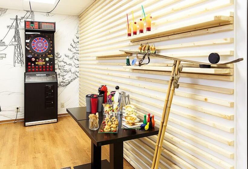 Atrium Hotel   Family Friendly