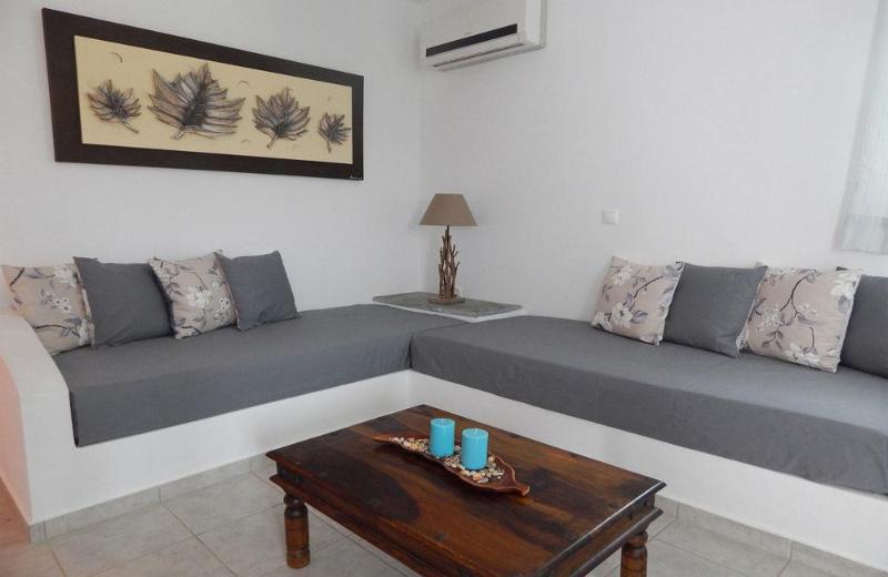 Dolphin Kastraki Studios