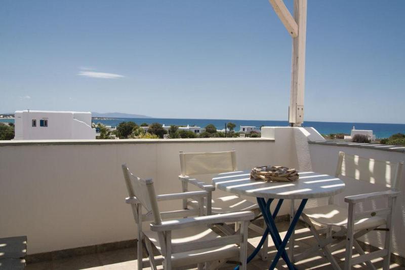 Dolphin Kastraki Studios