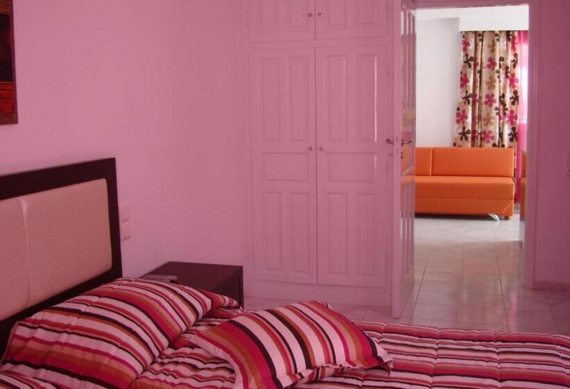 Elena Studios & Suites