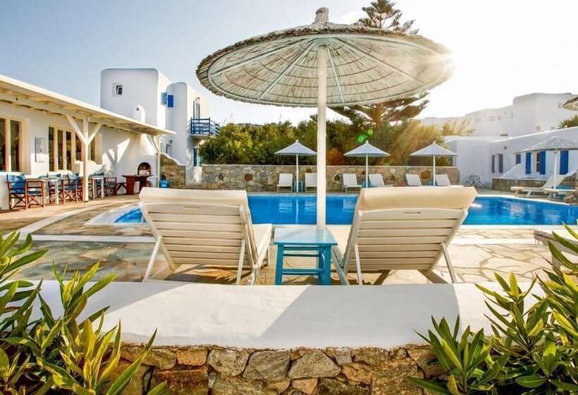 Elena Studios & Suites