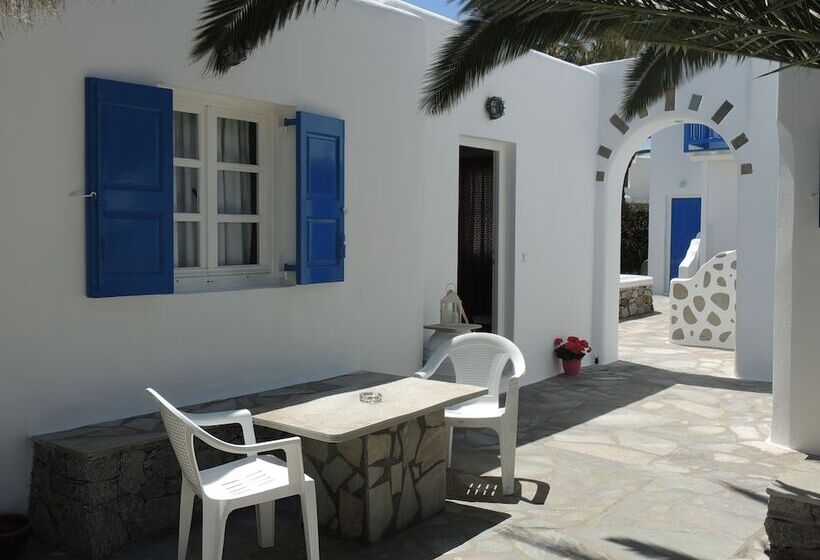 Elena Studios & Suites