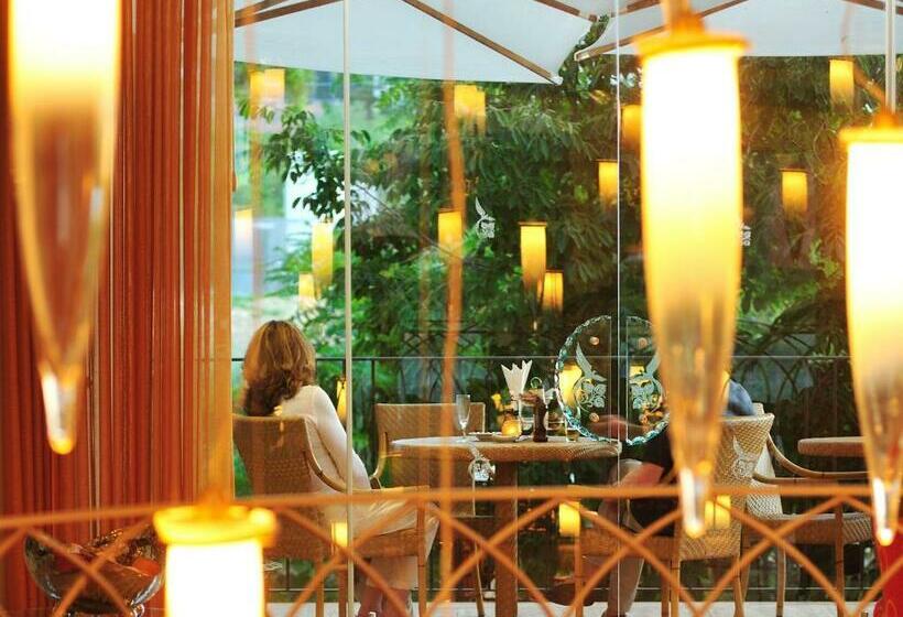 酒店 Alberi del Paradiso