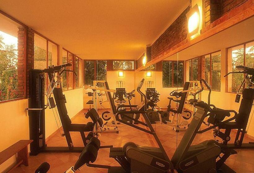 酒店 Alberi del Paradiso