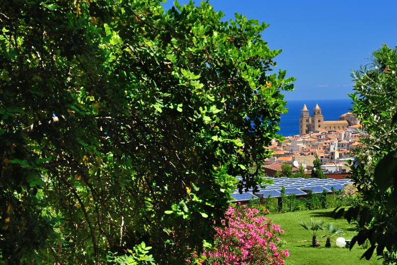 ホテル Alberi del Paradiso