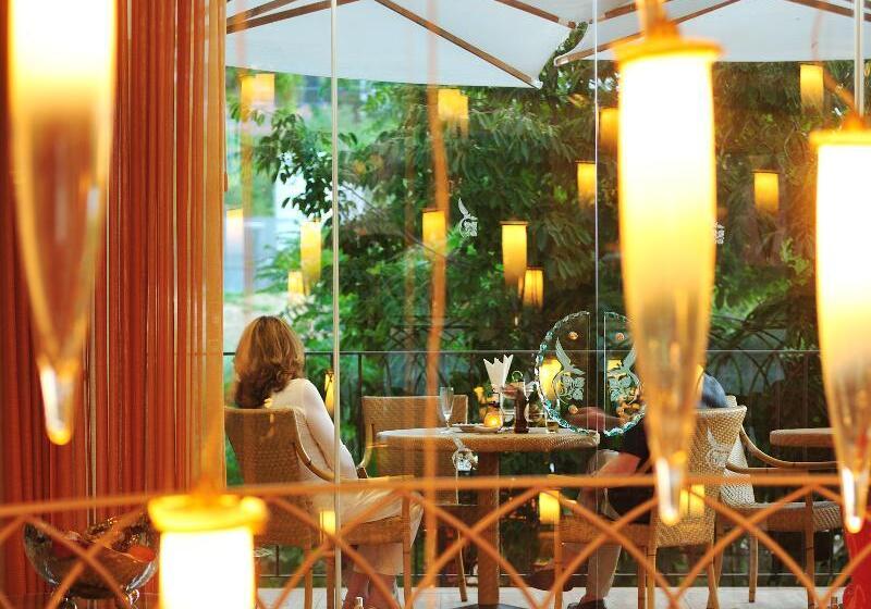 酒店 Alberi del Paradiso