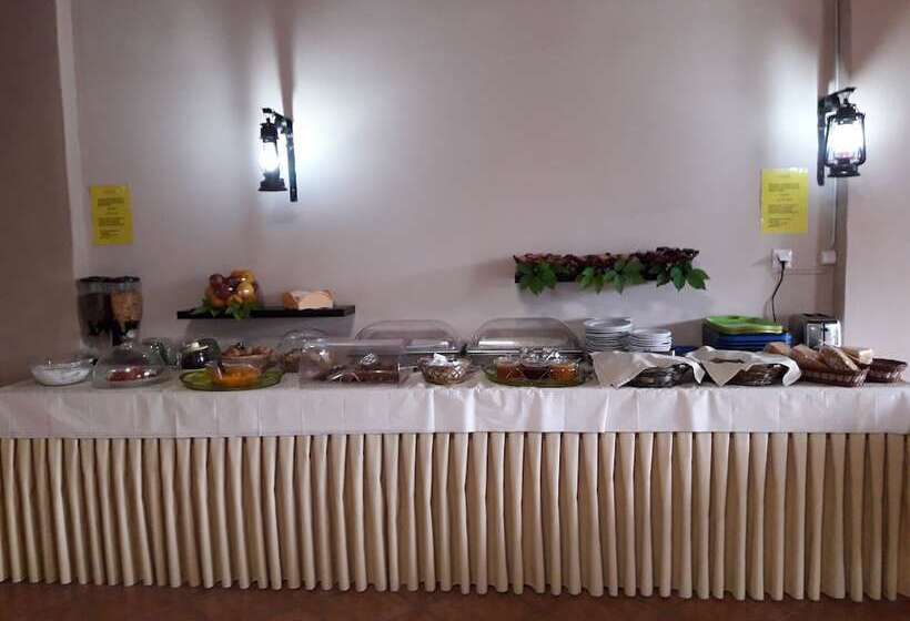 Angela Hotel and Apartments