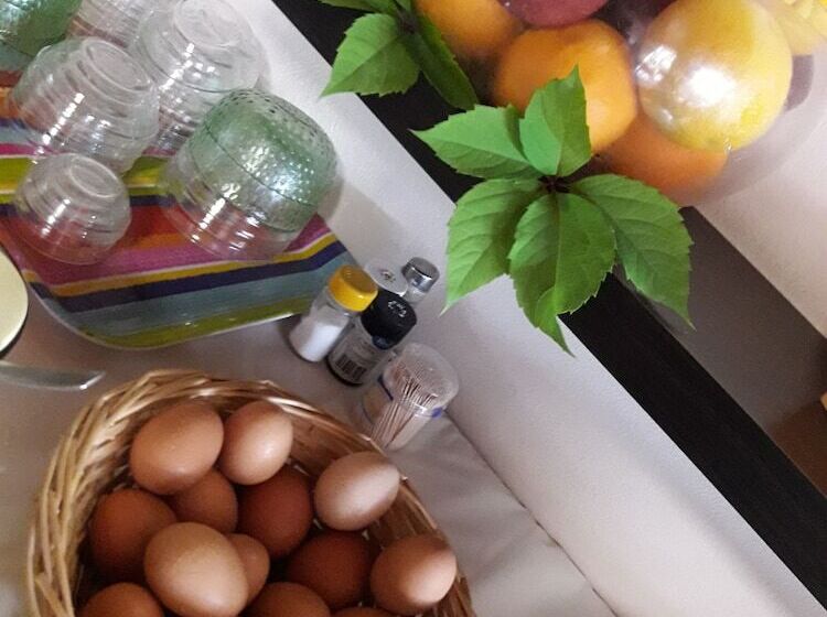 Angela Hotel and Apartments