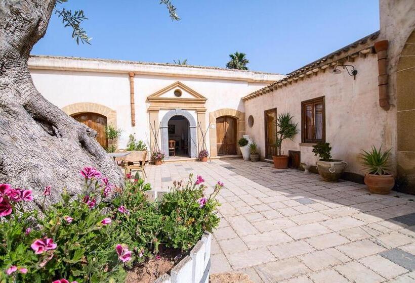 בית מלון כפרי Baglio Basile