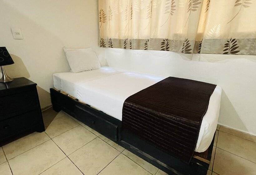 호텔 B&b   5th Avenue