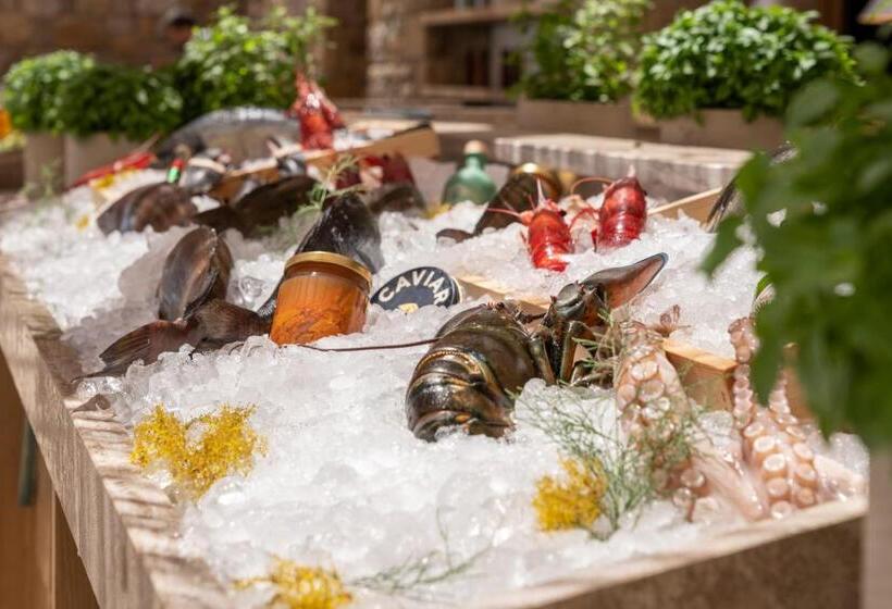 Bill & Coo Mykonos  The Leading Hotels Of The World