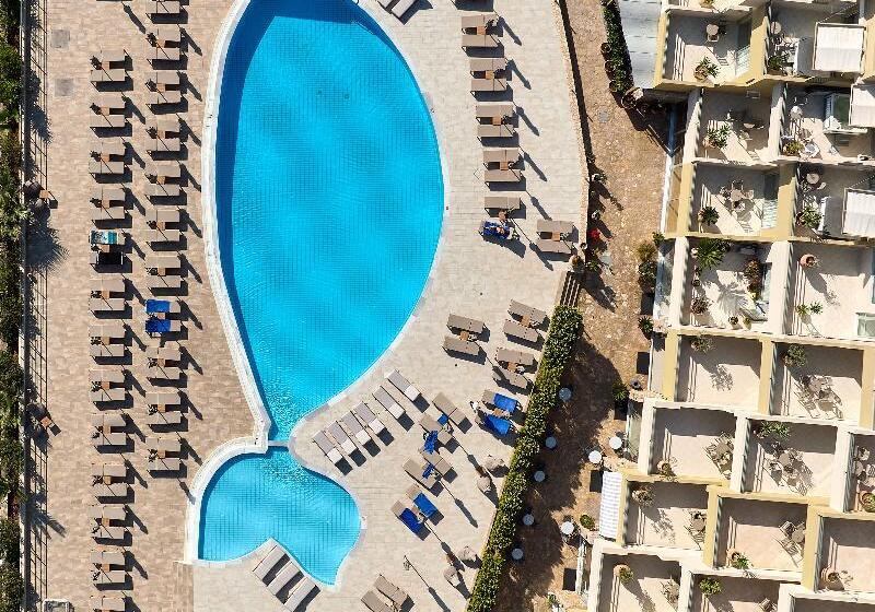 Отель Blue Marine Resort And Spa