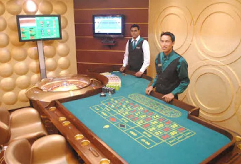 هتل Bogmallo Beach Resort