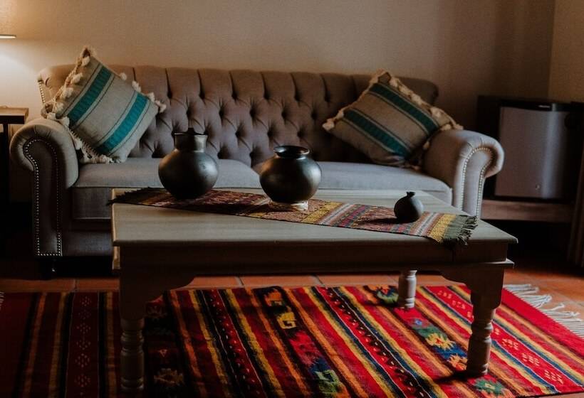 فندق Casa De Adobe Gallery & Luxury Boutique