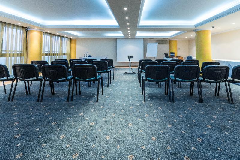 בית מלון כפרי Castello City