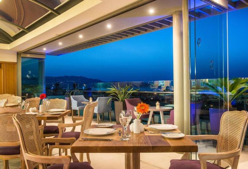 בית מלון כפרי Castello City