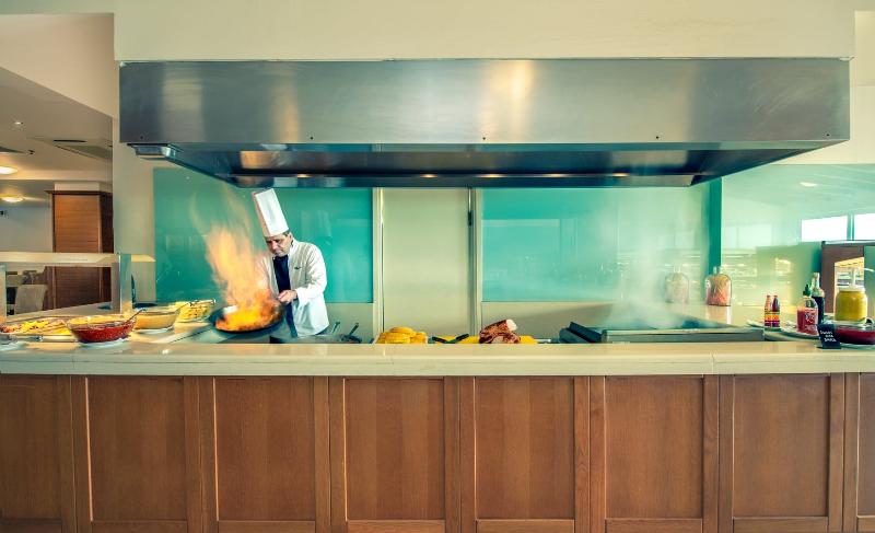 Отель Chc Marilena