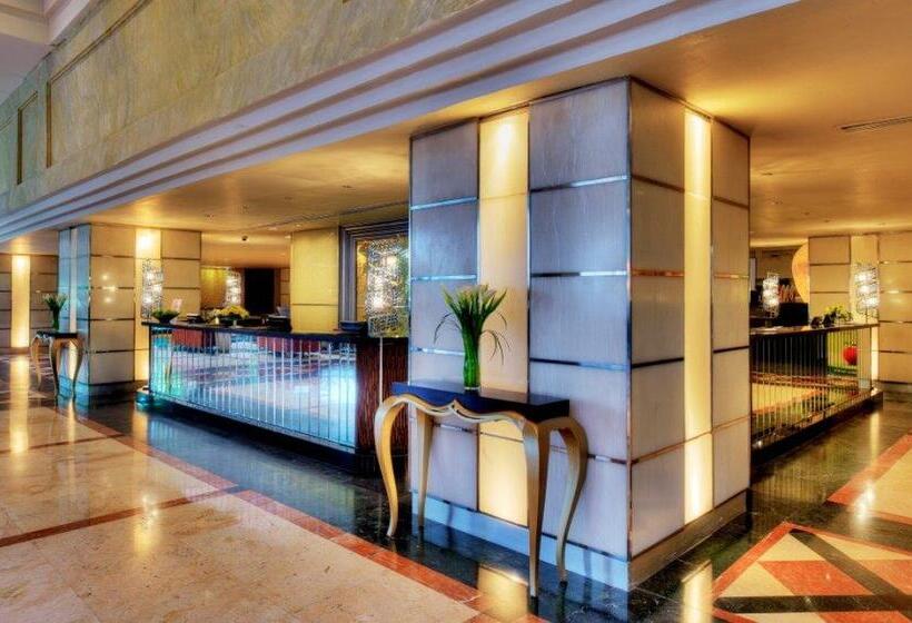 בית מלון כפרי Cinnamon Grand Colombo