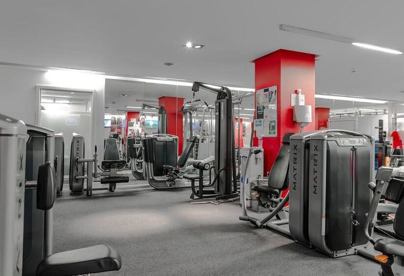 Clayton Hotel Cork City