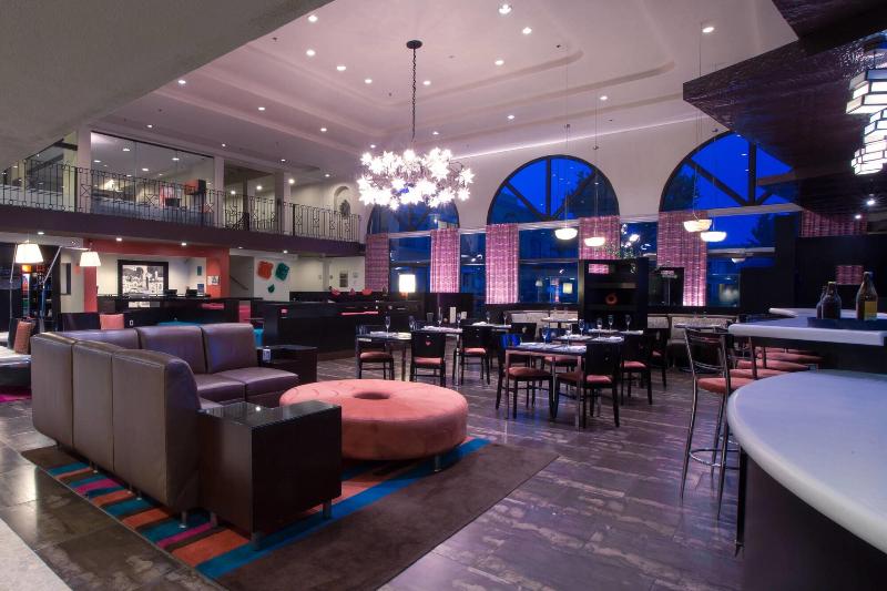 فندق Courtyard Toluca Airport