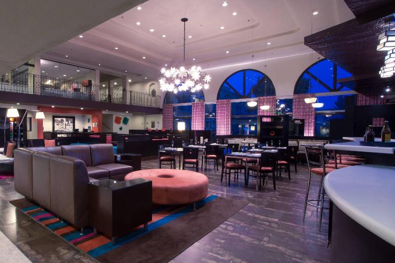 فندق Courtyard Toluca Airport